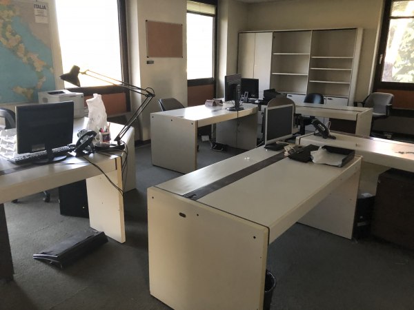 Office Furniture - Full Canteen - Cred Agr. 61/2013 - Venice L.C - Sale 2