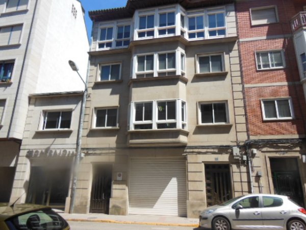Buildings, industrial buildings and lands in Spain - Bank. 569-18/658-18 - Ourense L.C. n° 1 - Pet. n. 4 - Sale 5
