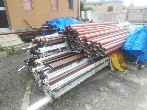 Production of aluminum frames - Machinery and equipment - Bank. 15/2018 - Caltanissetta L.C. - Sale 7-10810