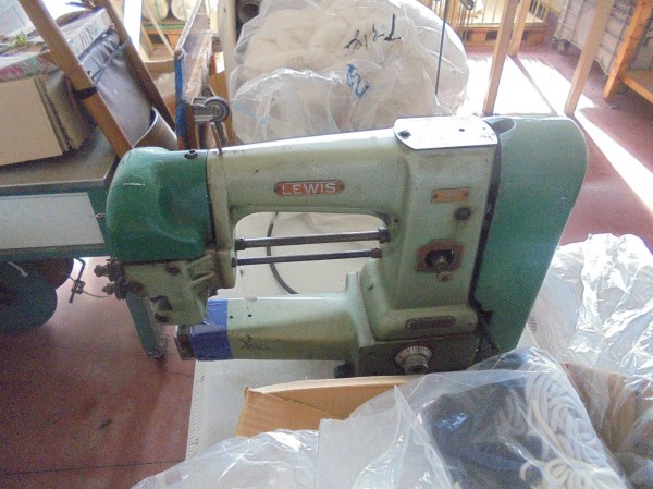 Industrial ironing - Machinery and equipment - Bank. 12/2019 - Pistoia L.C. - Sale 6