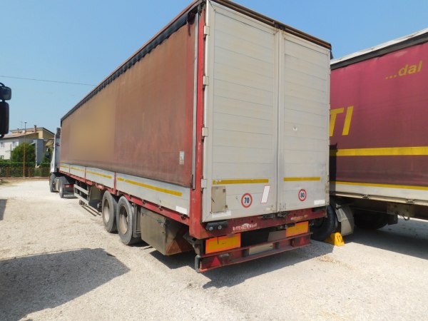 Transportes - Tractores de carretera y remolque - Fall. 91/2019 - Trib. de Vicenza - Venta 4