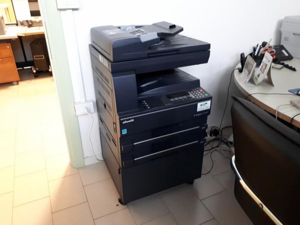 Office furniture and equipment - Bank. 64/2019 - Padua L.C. - Sale 9