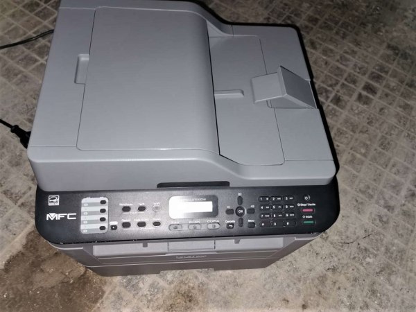 Troncatrice e fresa - Elettronica per ufficio - Fall. 741/2019 - Trib. di Roma - Vendita 5