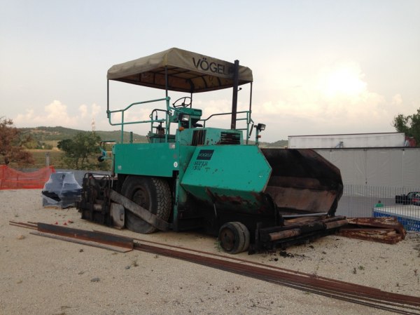 Asphalts and roads - Vehicles and equipment - Bank. 118/2013 - Perugia Law Court - Sale 4