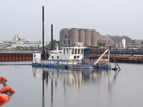 Dredger and motorboat - Nautical equipment - Cred. Agr.22/2018 - Padua Law Court - Sale 3