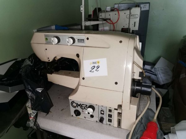 Shoe Factory Machinery - Materials and equipment - Bank. 51/2019 - Napoli Nord L.C. - Sale 3