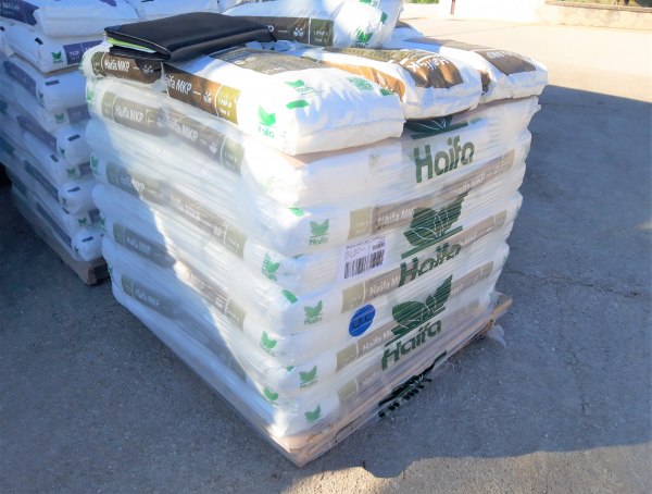 OMG Forklift - Lots of fertilizer - Mob. Ex. n. 496/2020 - Latina Law Court - Sale 3