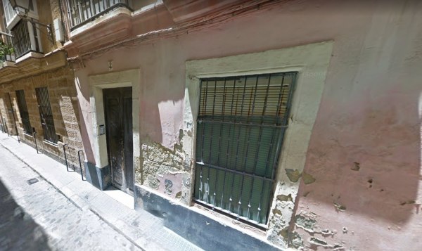 Terraza en azotea y trastero en Càdiz - Conc. Nec. 271/2013 - Juzgado de lo Mercantil n.3 de Madrid