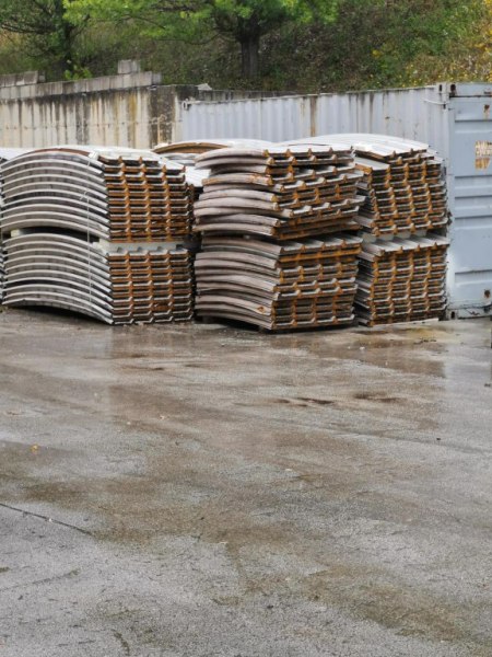 Metallin käsittely - Koneet ja laitteet - Konkurssi nro 11/2020 - Avellinon tuomioistuin - Myynti 6