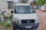 Autocarro FIAT Doblò con Set di Gomme 2