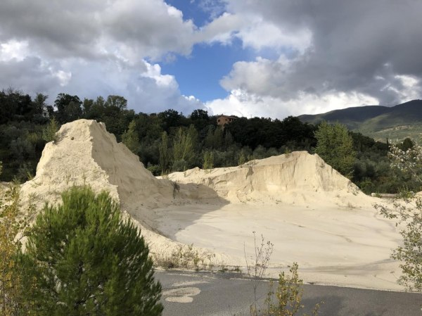 1073 m³ of Silt Sand - Bank. 178/2020 - Rome Law Court