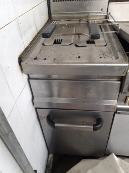 N. 2 fryers - Mob. Ex. n. 562/2019 - Cassino Law Court - Sale 3