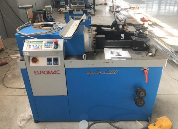 Carousel Manufacturing - Machinery and Equipment - Bank. 65/2021 - Vicenza L. C. - Sale 3