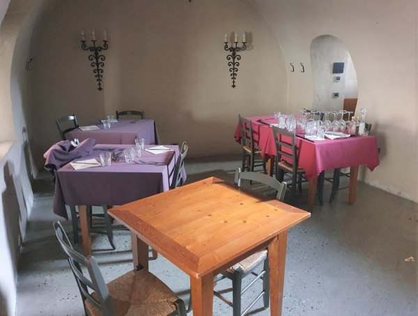 Mobiliario y equipos para restauración - Fall. 37/2020 - Trib. de Trento - Venta 5