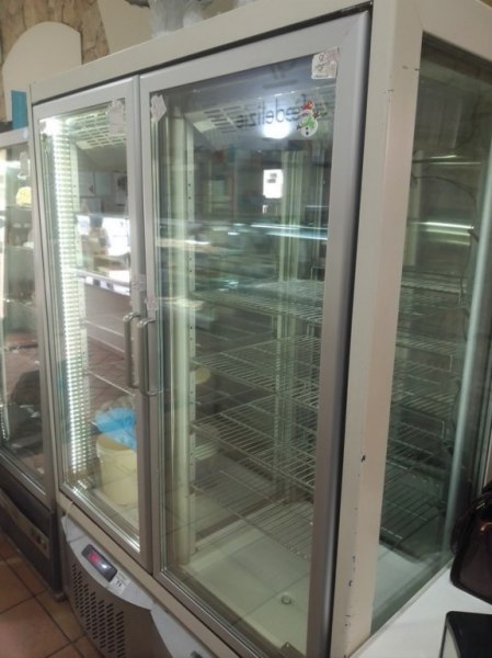 Ice cream counter and showcase fridge - Mob. Ex. n. 1506/2021 - Catania Law Court 