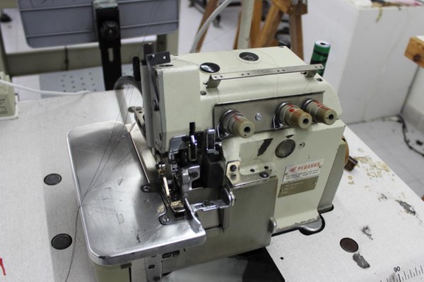 Clothing packaging - Machinery and equipment - Private Sale