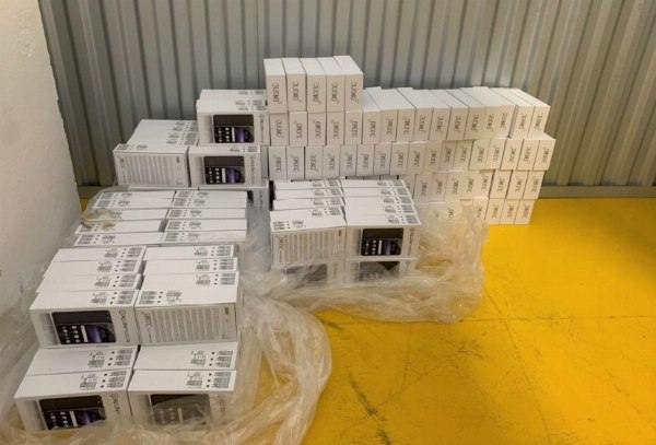 N. 571 Smartphones - Trib. di Chieti - Bank. 2/2021 - Chieti Law Court - Sale 