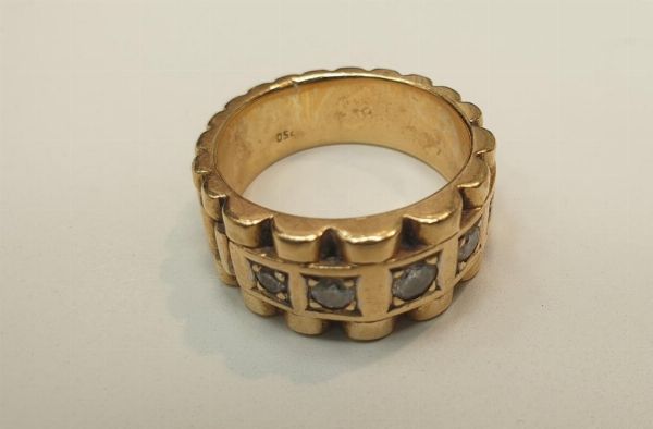 Gioielli e orologio - Amm. Giud. Mis. di Prev. n. 50/2014 - Tribunale di Trani - Vendita 7