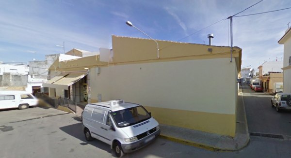 Locales comerciales y almacén en Puerto Serrano - Cádiz - Juzgado de lo Mercantil 1 de Cadiz