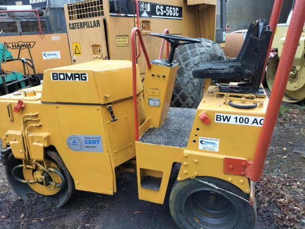 Work vehicles for - Road construction - Coruña Law Court n° 1