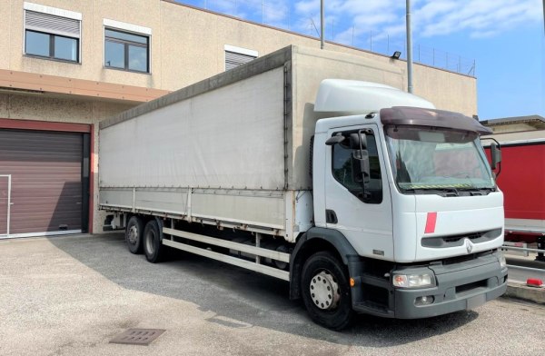 Renault 22 CVA1 - 320 truck - Private Sale - Sale 2