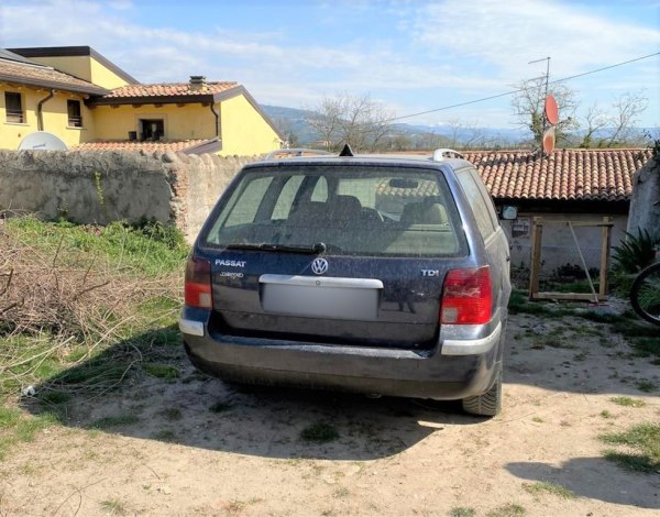 Volkswagen Passat - Bank. 44/2021 - Verona L.C.