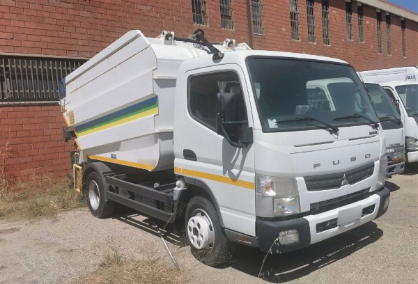 Mitsubishi Canter 7C15/28 compactor - Capital Goods from Leasing - Intrum Italy S.p.A. - Sale 3