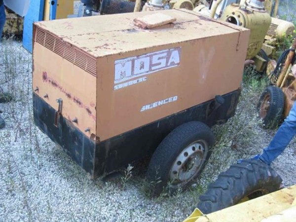 Construction equipment - Cred. Agr.22/2018 - Padua Law Court - Sale 4