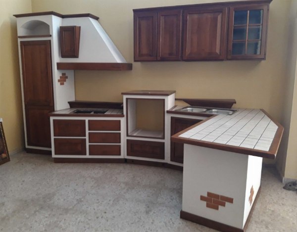Wooden Furniture - Home Furnishings - Bank. 7/2022 - Cassino Law Court - Sale 7