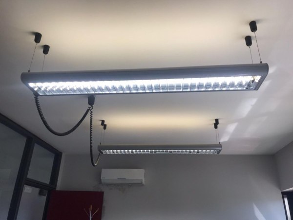 Lamps and Air Conditioners - Bank. 9/2021 - Avellino L.C. - Sale 2