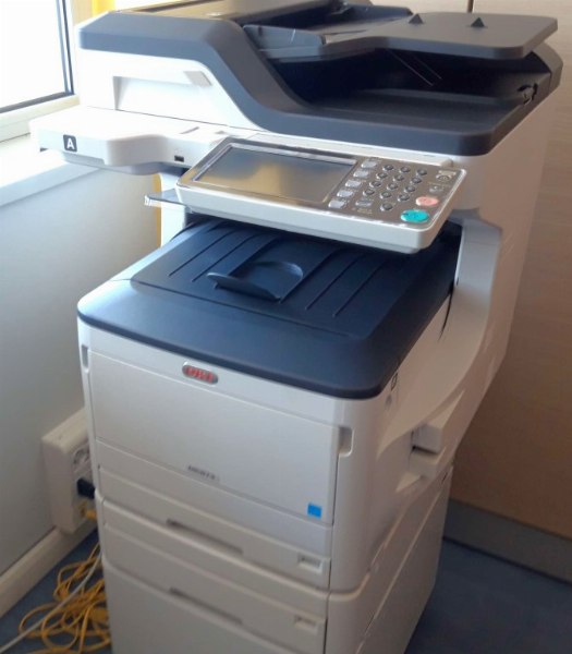 Office furniture and equipment - Bank 5/2022 - Campobasso Law Court - Sale 6