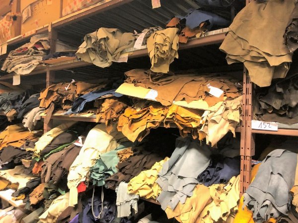 Business company - Clothing production - Bank. 118/2018 - Vicenza L. C. - Sale 3