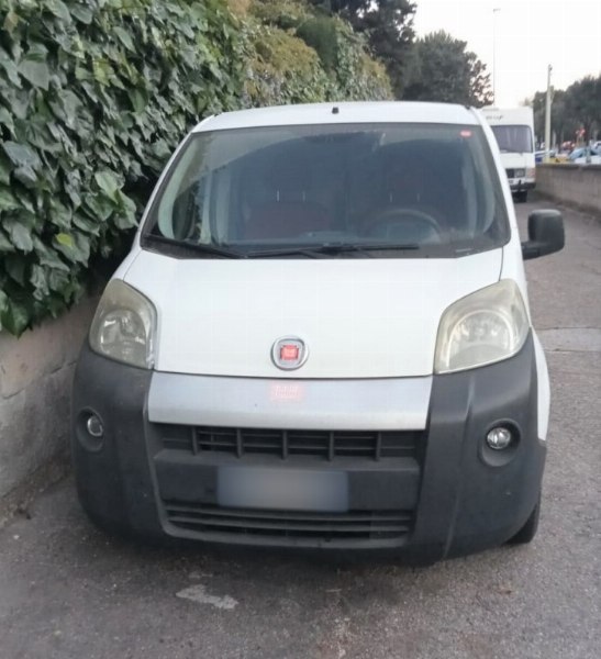FIAT Vans - Metal Shelving - Shop Furniture - Bank 161/2021 - Bari Law Court - Sale 4