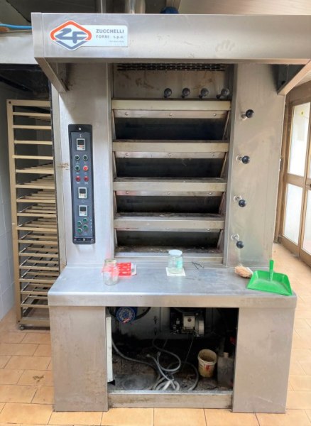 Zucchelli cyclothermic bakery oven - Capital Goods from Leasing - Intrum Italy S.p.A.