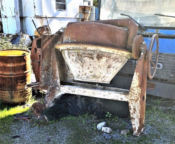 Earthmoving - Vehicles and machinery - Bank. 17/2019 - Barcellona Pozzo di Gotto L.C. - Sale 3