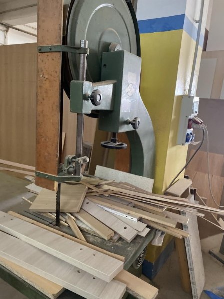 Trabajos en madera - Maquinaria y equipo - Fall. 4/2022 - Trib. de Castrovillari - Venta 7