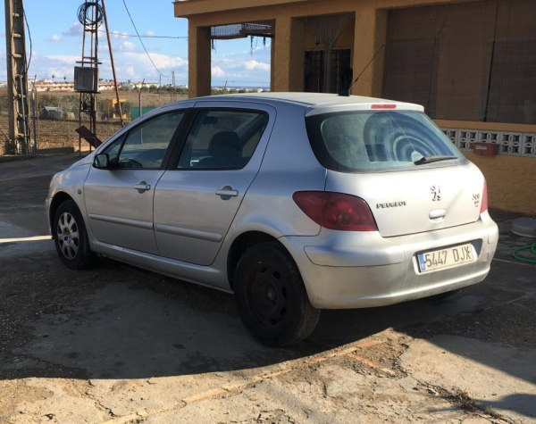 Yamaha YZF-R6 and Peugeot 307 - Huelva Law Court