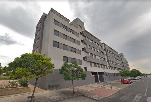 Viviendas y Plazas de aparcamiento en Alcala de Henares - Madrid - CUOTA 1% Juzgado de lo Mercantil N.9 de Madrid