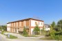 Complejo comercial en Castelleone di Suasa (AN) - LOTE 1 2