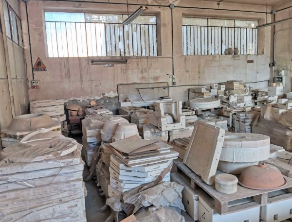 Molds for Ceramics - Bank. 18/2021 - Spoleto Law Court -Sale 3