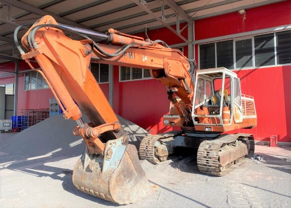 Citrus processing lines - Audi Q5 and excavator - Bank. n. 54/2021 - Catania L. C. - Sale 3