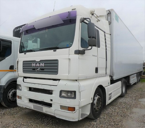 Trucking - Road tractors, semi-trailers and vans - Bank. 120/2022 - Verona L.C. - Sale 4