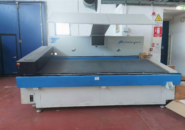Machinery and equipment - Textile sector- bank 23/2021 - Fermo law court - Sale 2