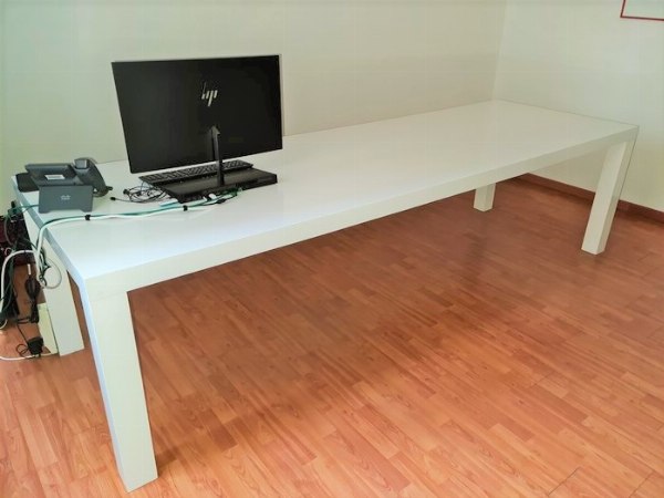 Office table - Bank. 111/2014 - Genova law court - Sale 4