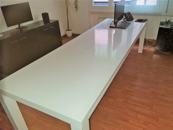 Office table - Bank. 111/2014 - Genova law court - Sale 4