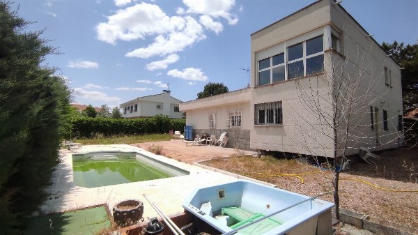 Villa in Villanueva del Pardillo - Madrid - Spain - SHARE 60% - Law Court N.16 of Madrid