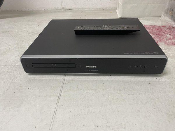 Xbox, Blu-ray players and TV  - Controlled liquidation 4/2023 - Verona Law Court