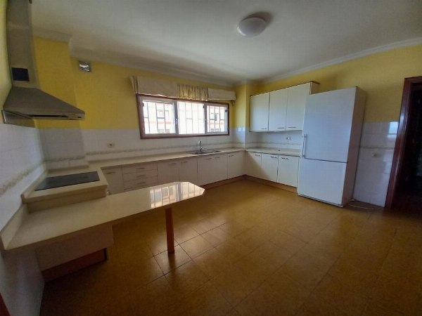 Piso en edificio Roca Marina - Las Palmas de Gran Canaria - Juzgado Mercantil N°2 de Las Palmas de Gran Canaria
