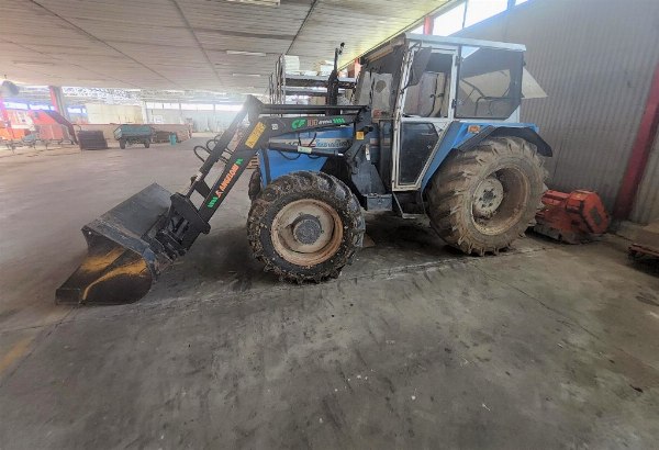 Equipment for nursery and Landini 6840 tractor - Mob. Ex. n. 1094/2020 - Latina Law Court - Sale 3