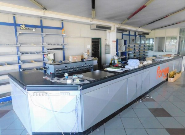 Shelving and metal mezzanine - Furnture and equipment - Bank. 45/2019 - Vicenza L. C.